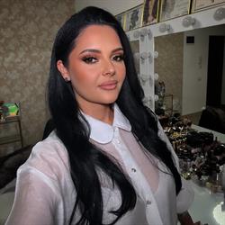 SYMA MAKE-UP STUDIO
