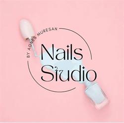 Agnes Nails