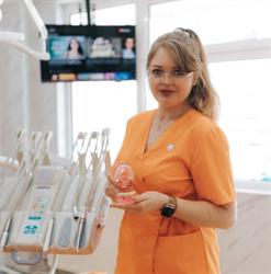 Dr Cristina Chiriac medic stomatolog