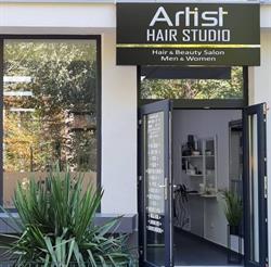 Salon Artist