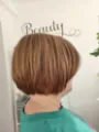 Tunsoare bob șuvițe aspect natural
