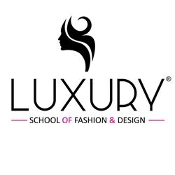 Luxury Academy - Aura Anghel