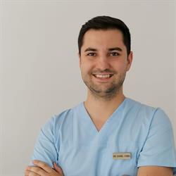 Dr. Daniel Chira - Medic Dentist