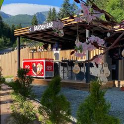 Garden Bar