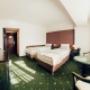 Guest Room with Twin Beds