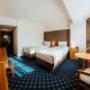 Guest Room with Twin Beds