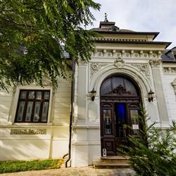 Andramin Tour SRL - Casa Cu Tei
