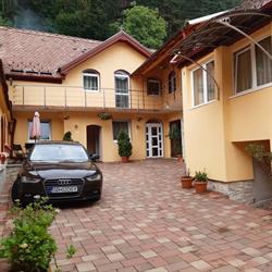Pensiunea Casa Grebenea