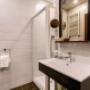 Superior Room Bath
