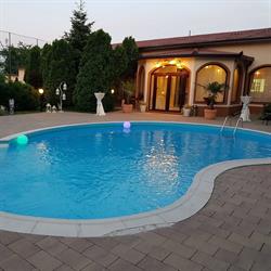 Pensiunea Vila-Royal