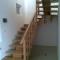 scara de interior cu vang central