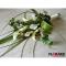 Buchet de mireasa din cale albe si hypericum rosu
