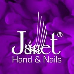 Janet - Hand & Nails
