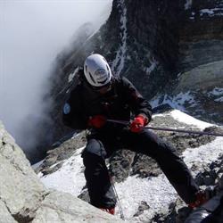 Extreme Travel