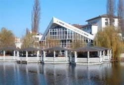 Lake Grove