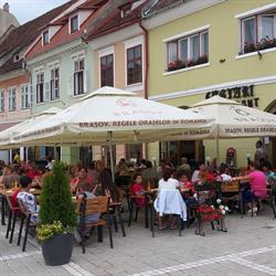 Gustari