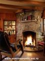 Semineu Rustic cu Focar Deschis