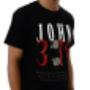 Tricou
