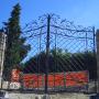 poarta acces auto din fier forjat