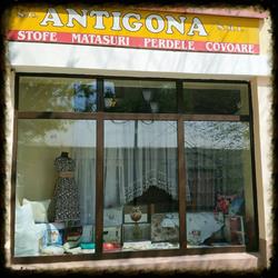 ANTIGONA SRL