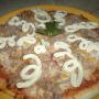 pizza al tonno