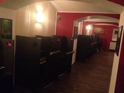 Internet Cafe ONLINE